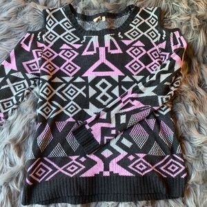 Off shoulder patterned sweater